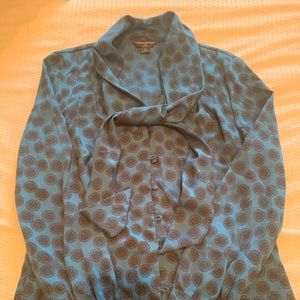Banana Republic Pussy Bow Blouse